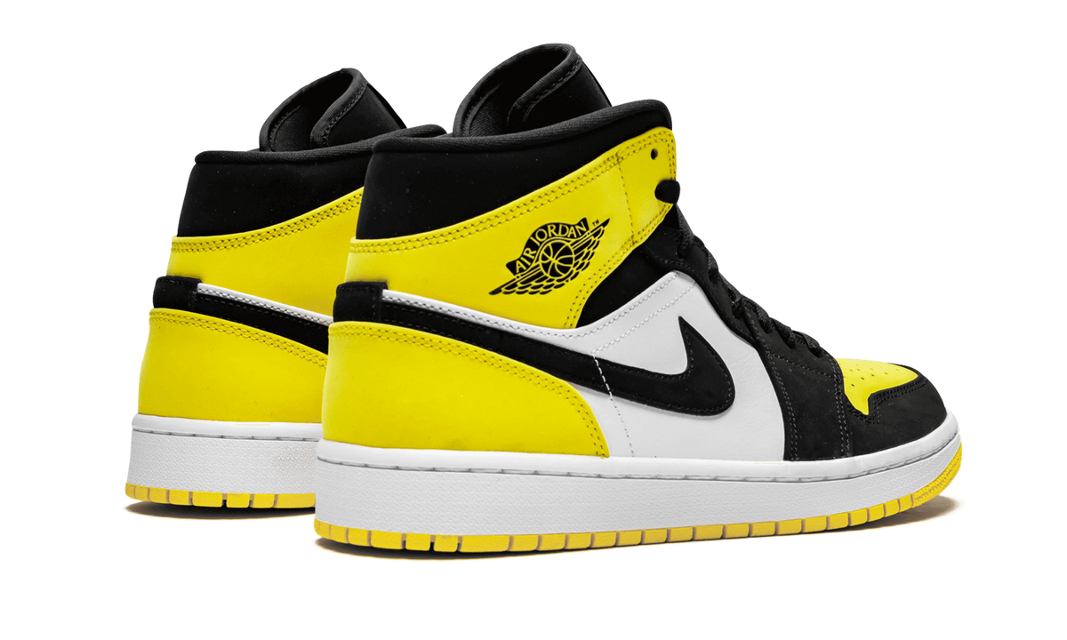 Jordan 1 mid 2025 yellow toe black
